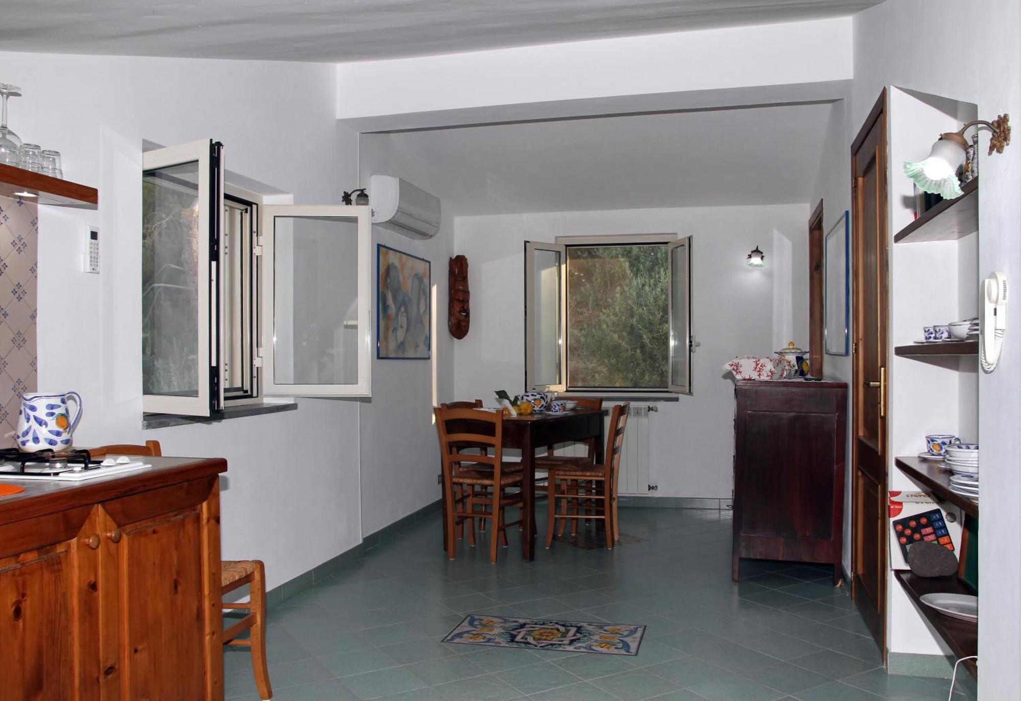 Tenuta Petreria 1 con accesso diretto al mare Santo Stefano di Camastra Esterno foto