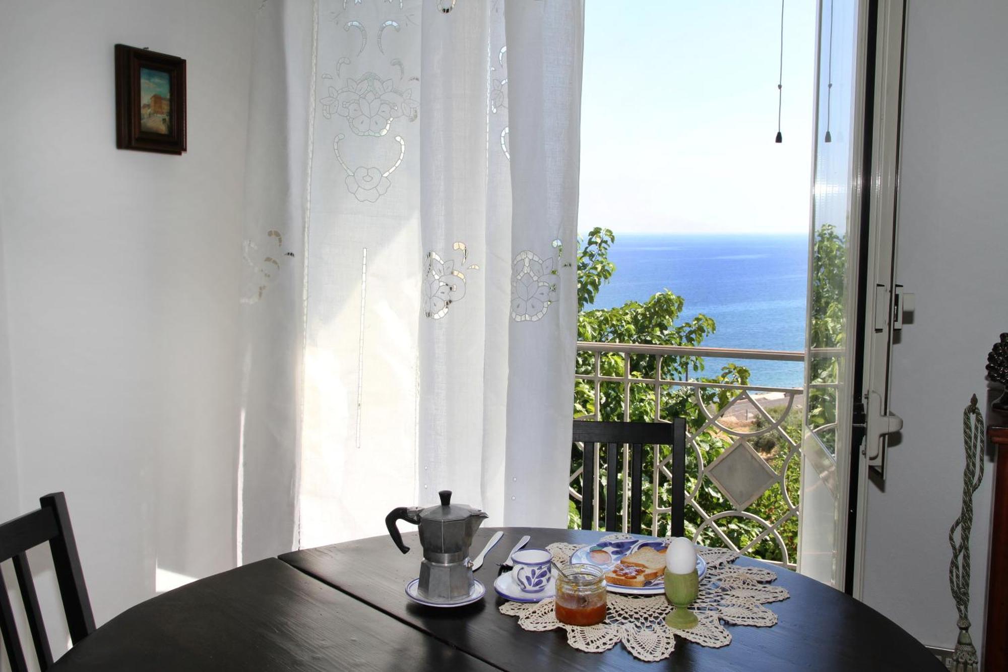 Tenuta Petreria 1 con accesso diretto al mare Santo Stefano di Camastra Camera foto